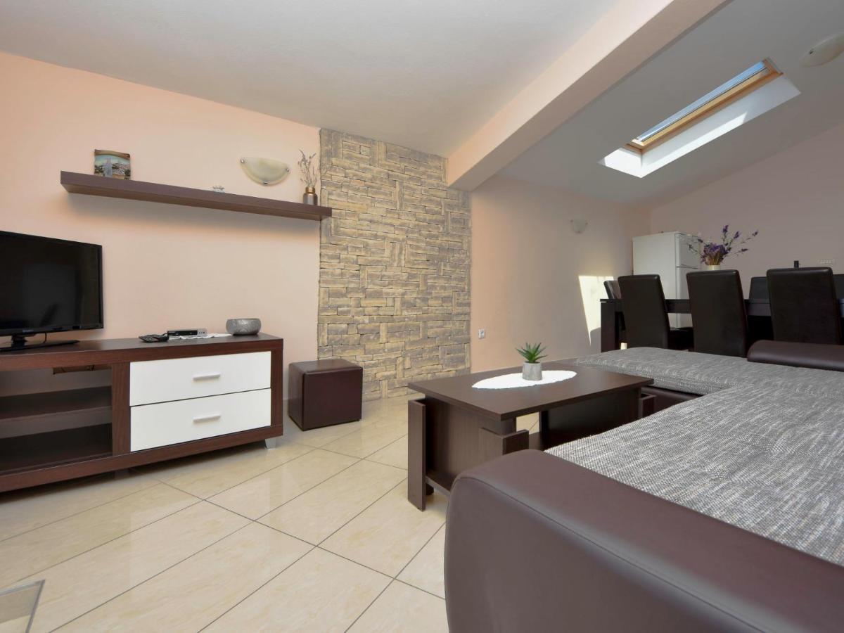 Apartment Tanja By Interhome Maslenica Exteriör bild