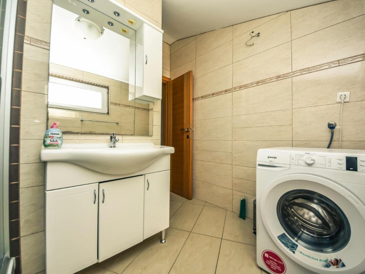 Apartment Tanja By Interhome Maslenica Exteriör bild